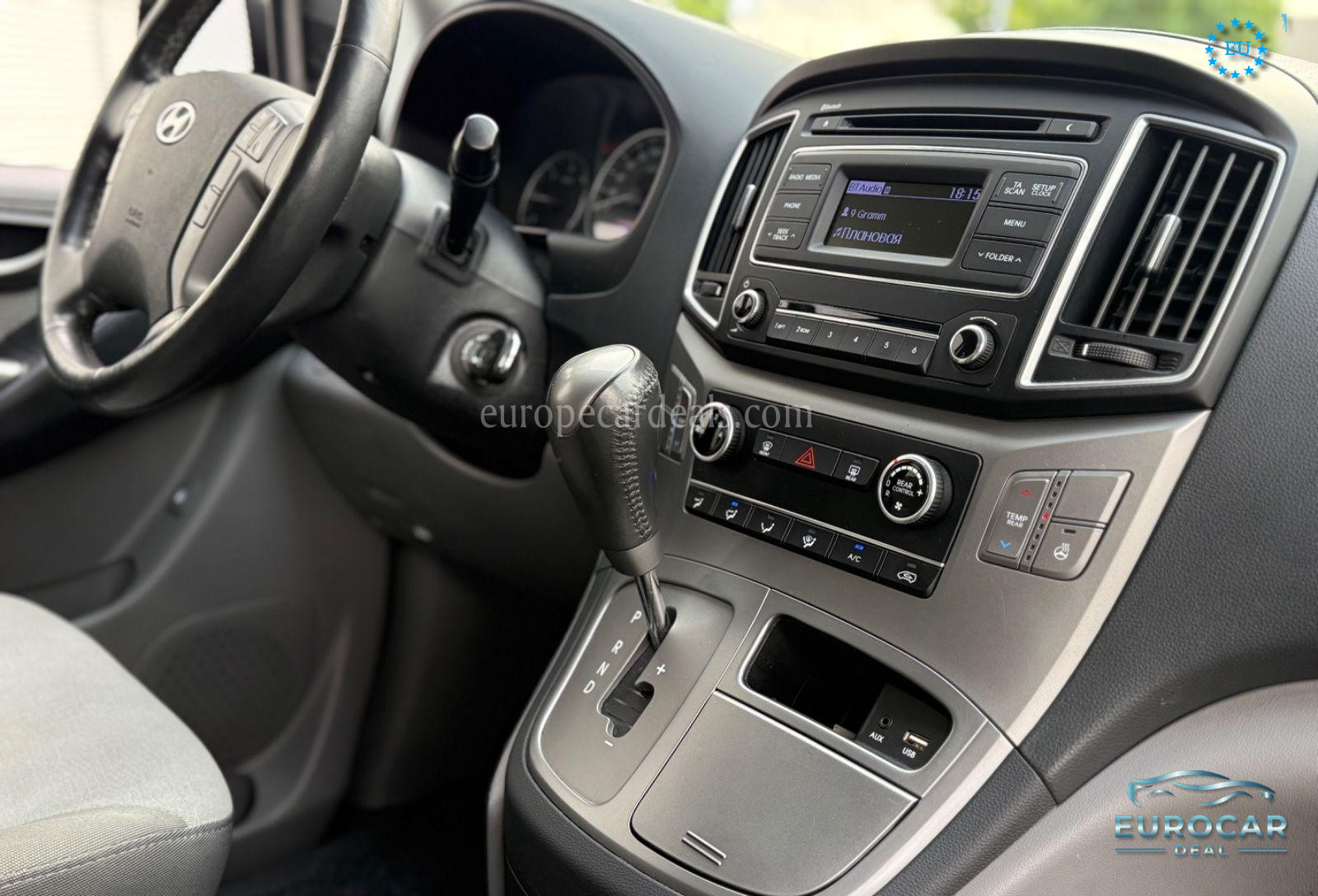 Hyundai H-1