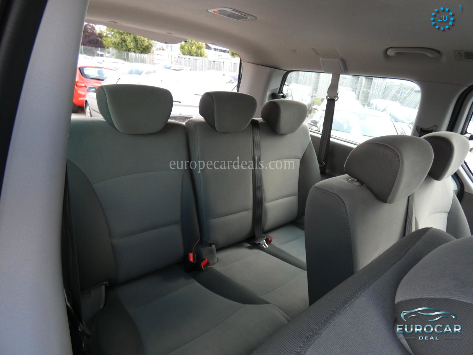Hyundai H-1