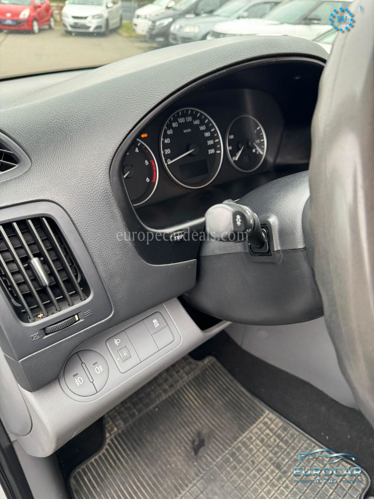Hyundai H-1