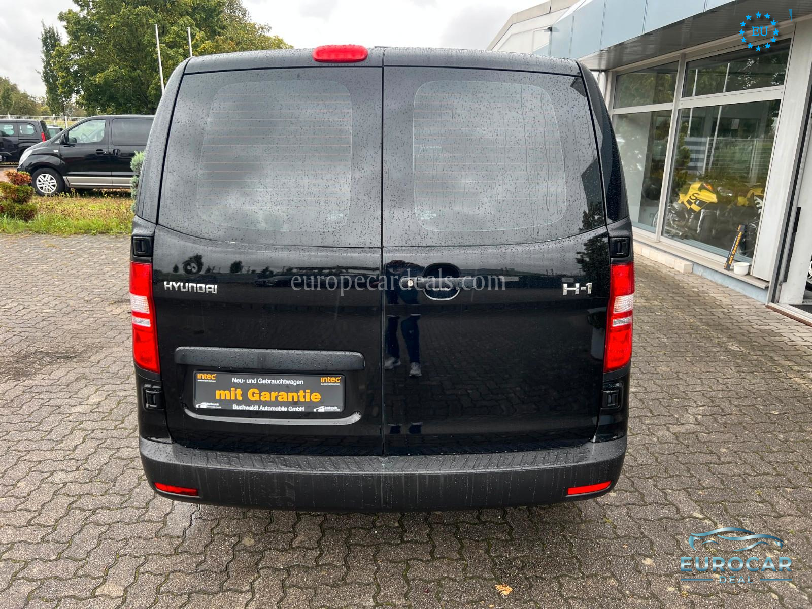 Hyundai H-1