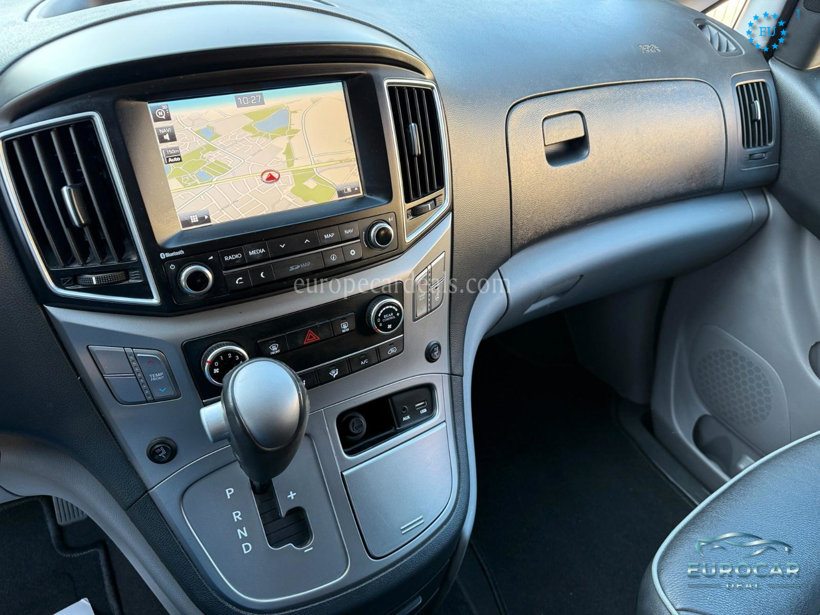 Hyundai H-1