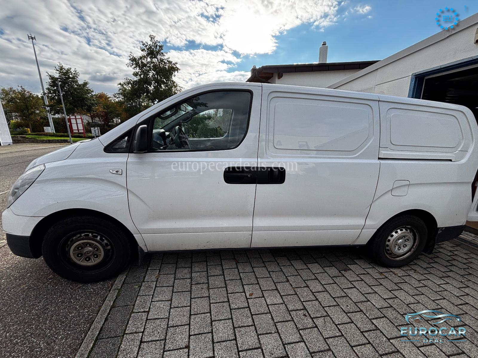 Hyundai H-1
