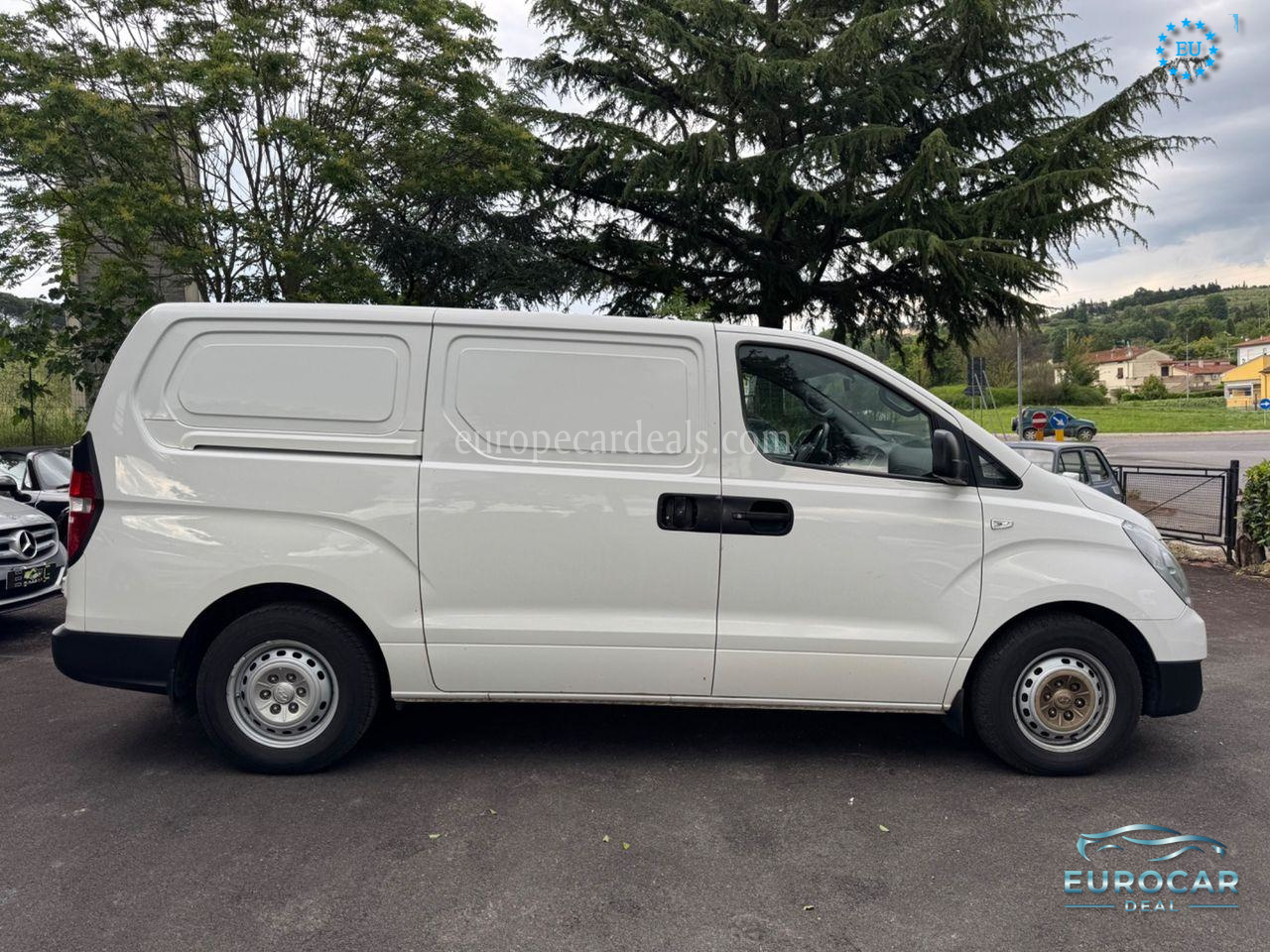 Hyundai H-1