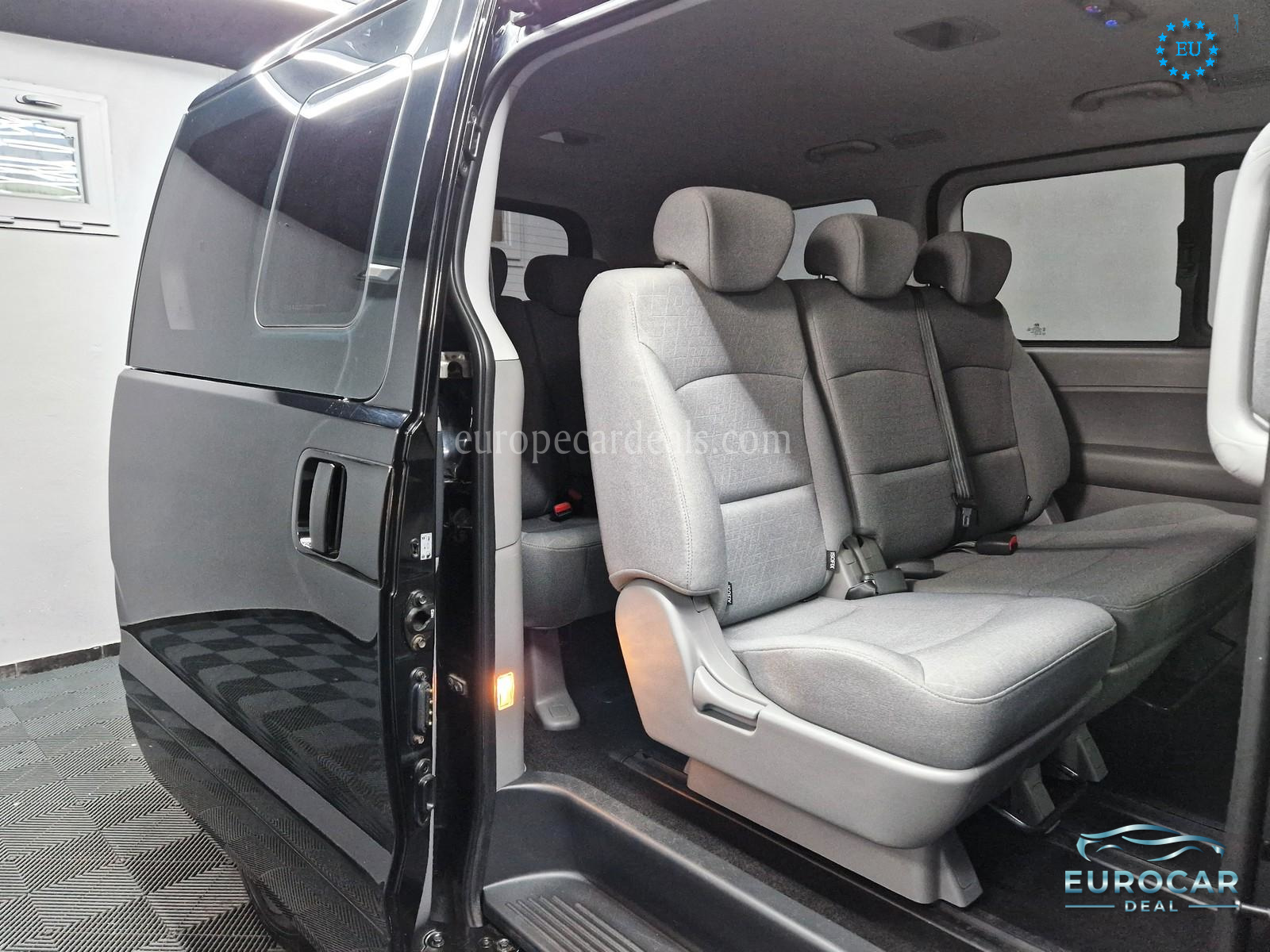 Hyundai H-1