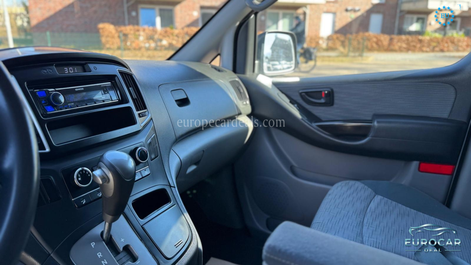 Hyundai H-1