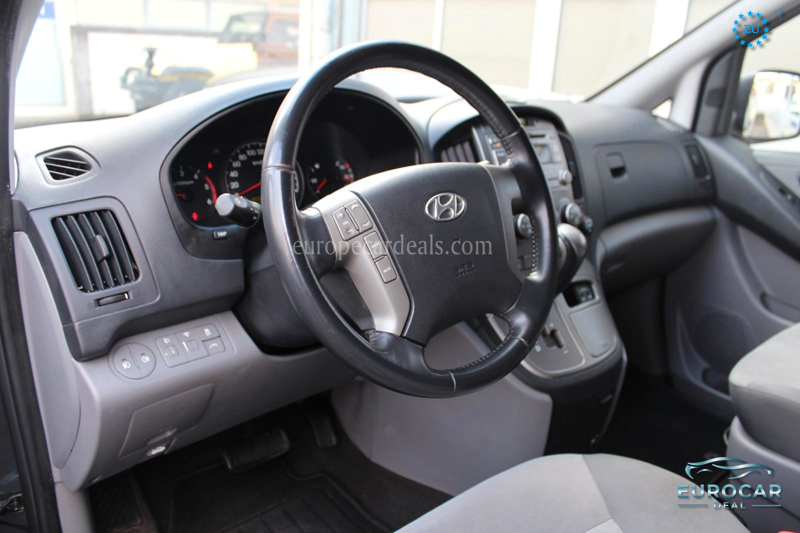 Hyundai H-1