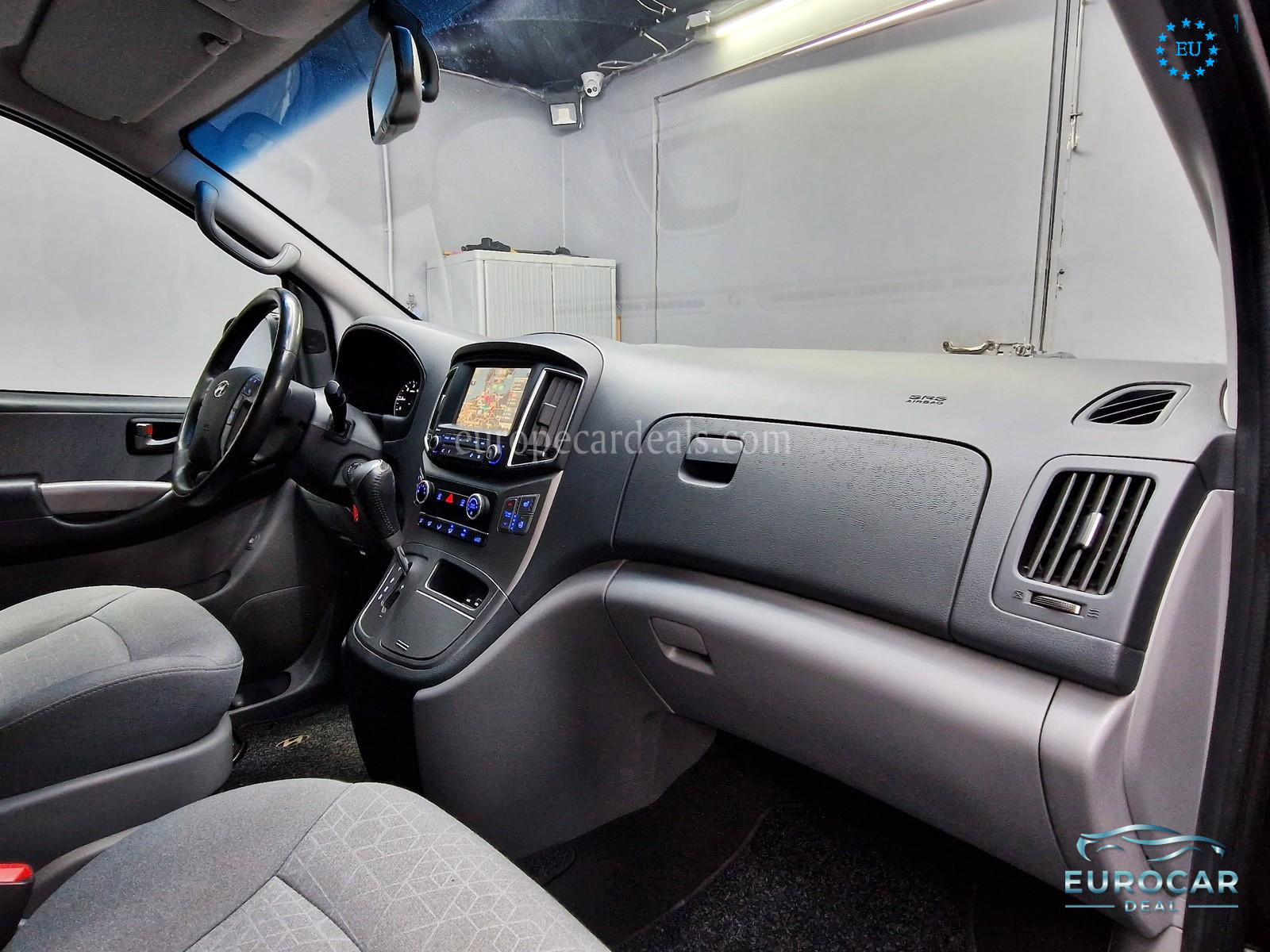 Hyundai H-1