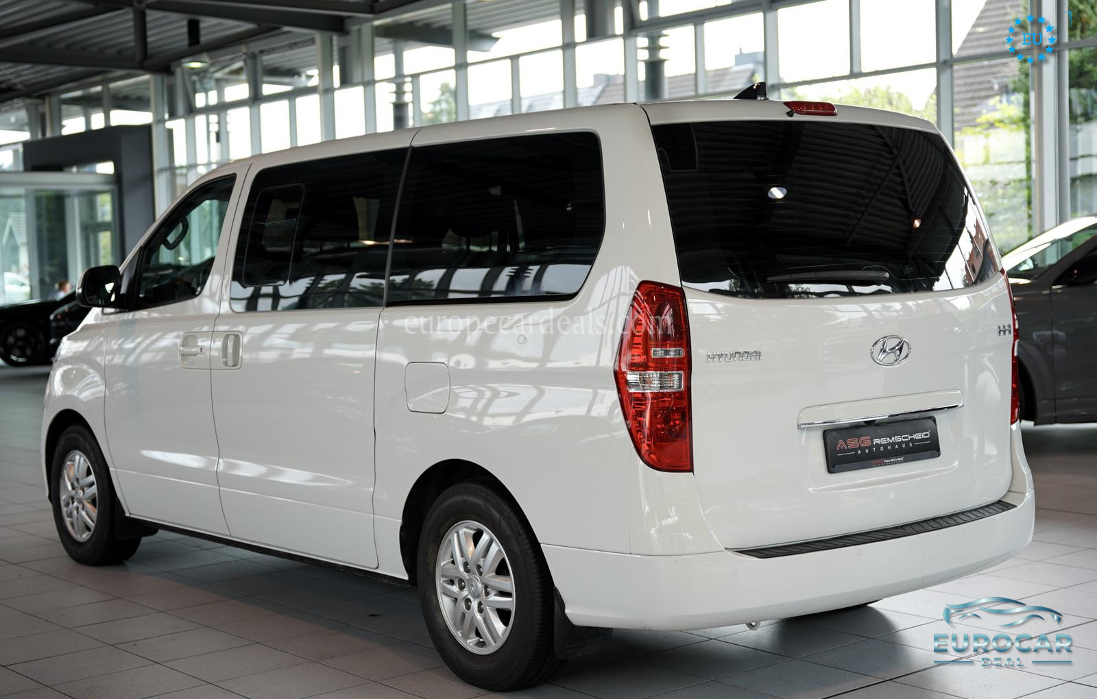 Hyundai H-1