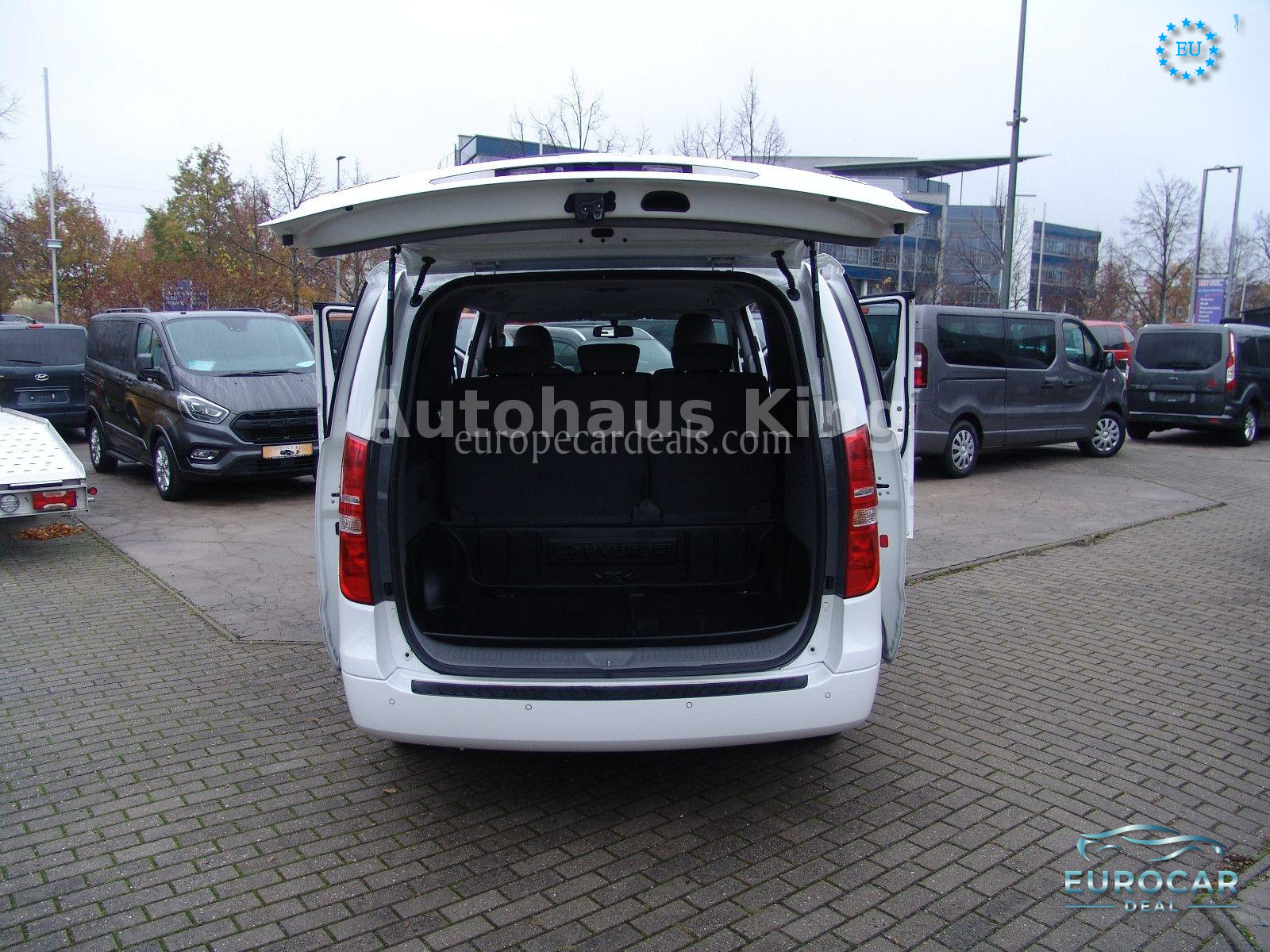 Hyundai H-1