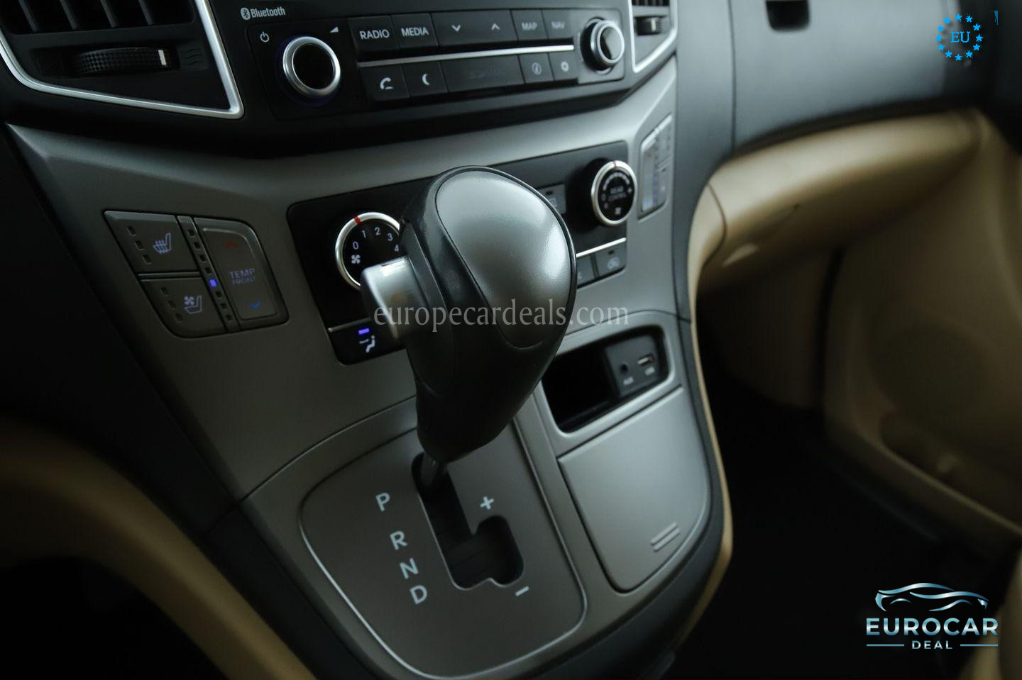 Hyundai H-1