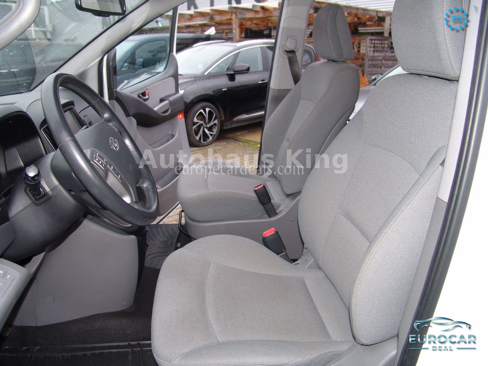 Hyundai H-1
