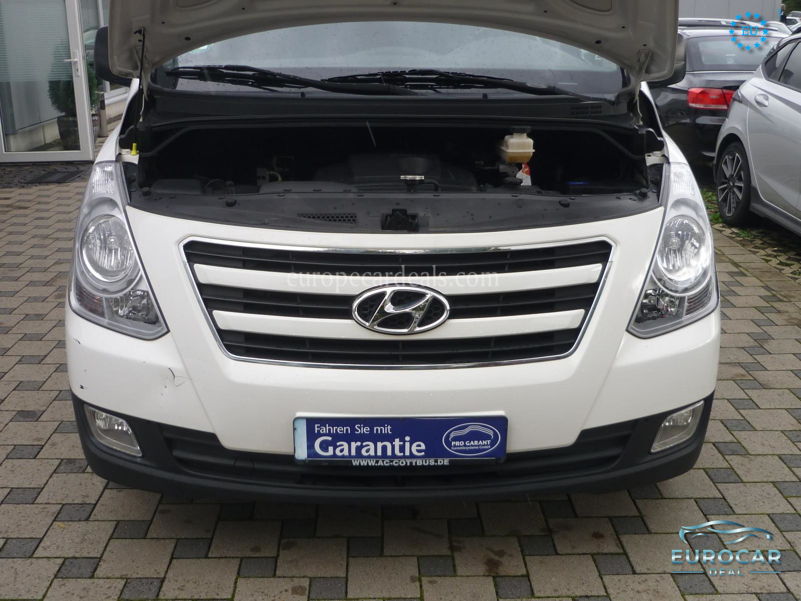 Hyundai H-1