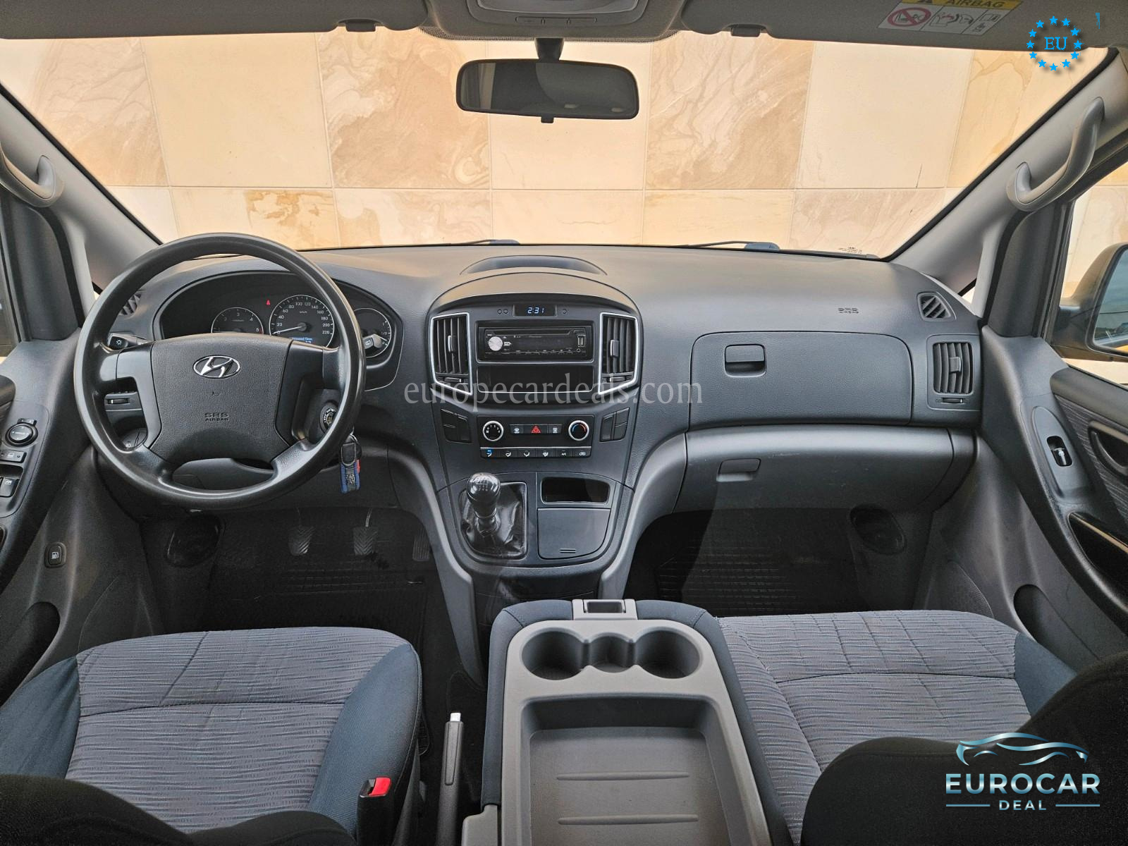 Hyundai H-1