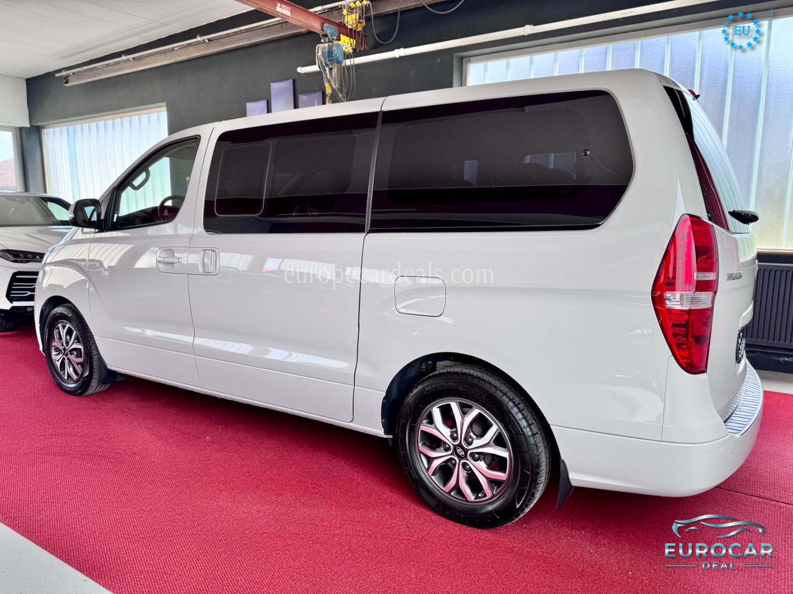 Hyundai H-1