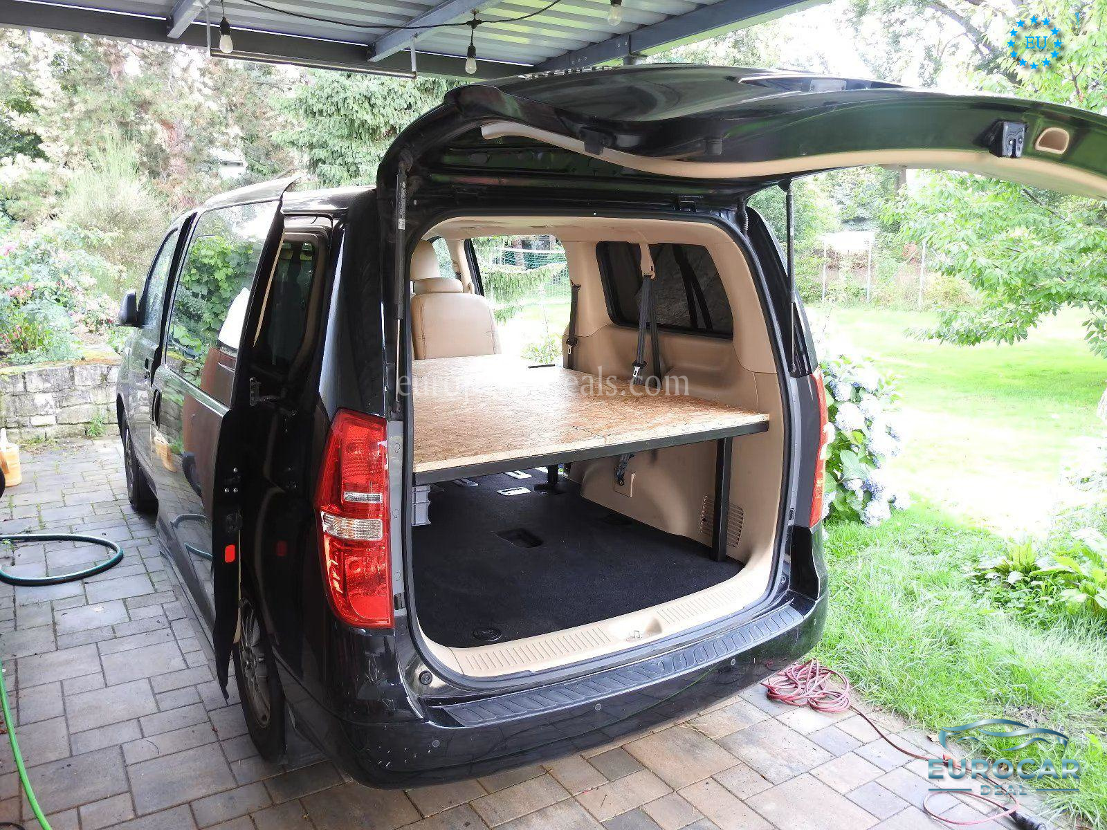 Hyundai H-1