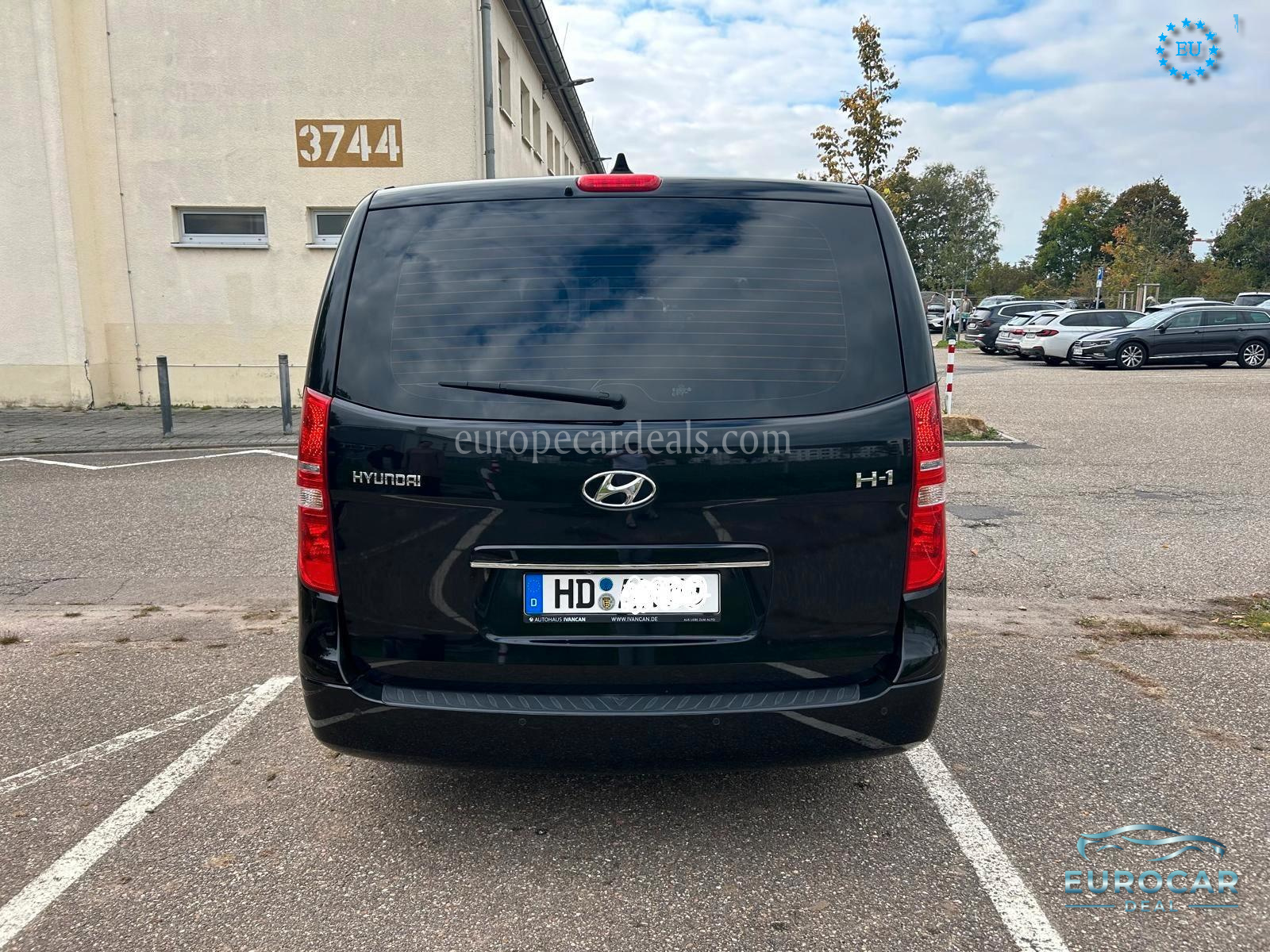 Hyundai H-1