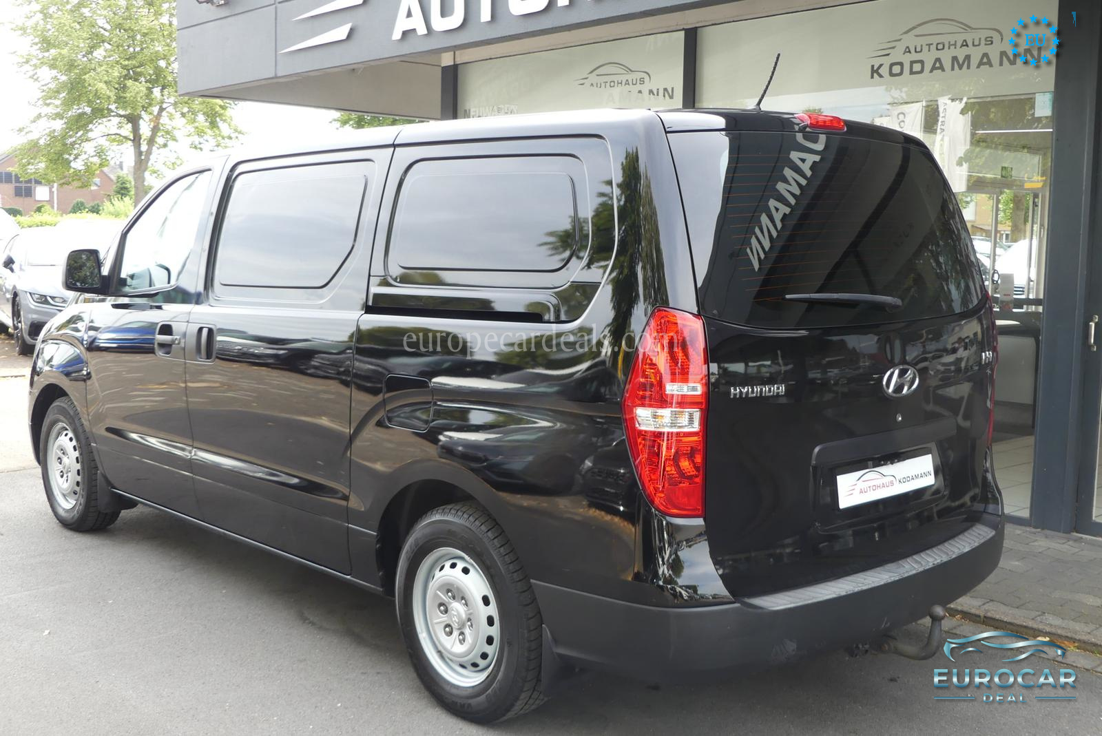 Hyundai H-1