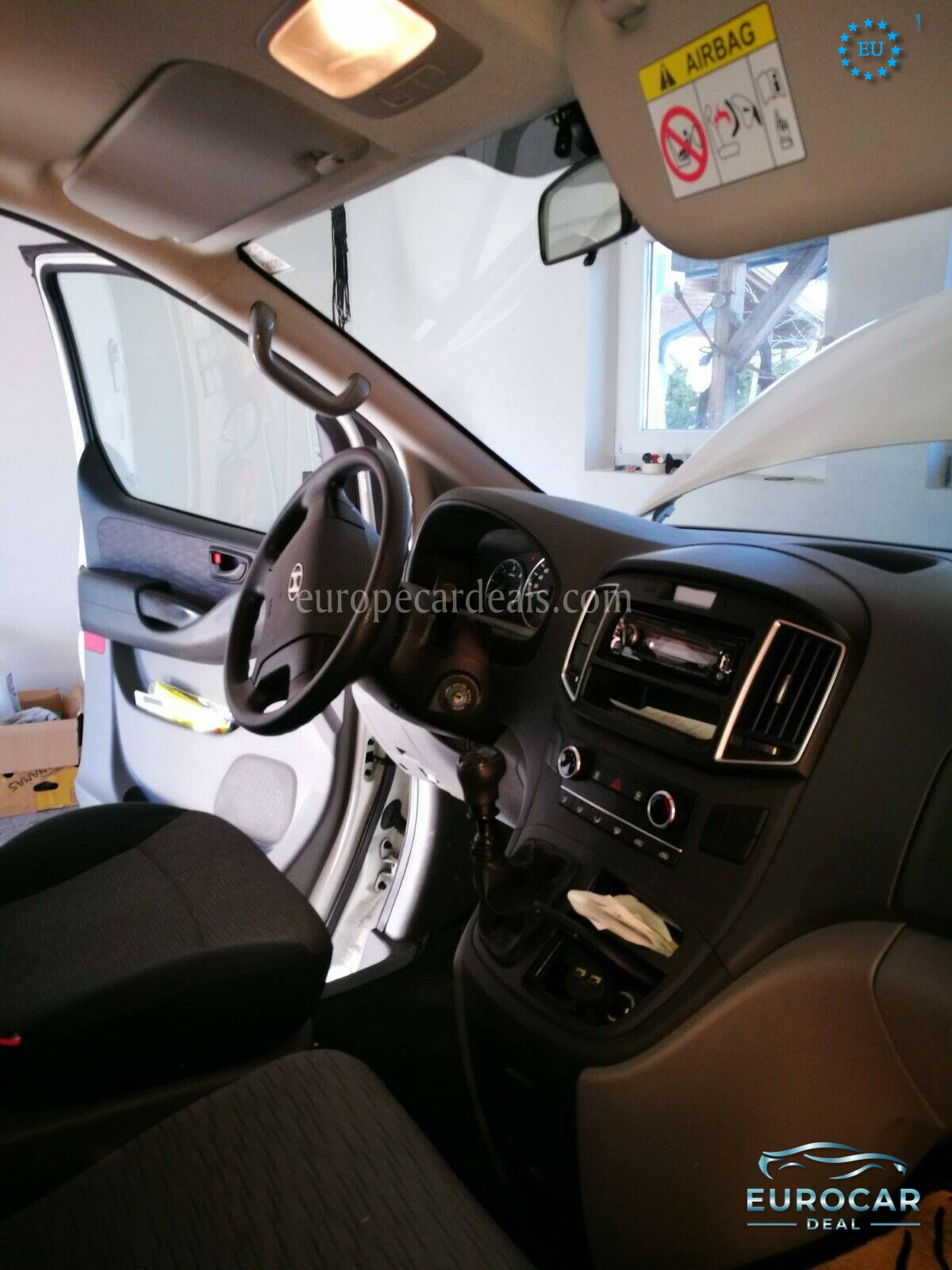Hyundai H-1