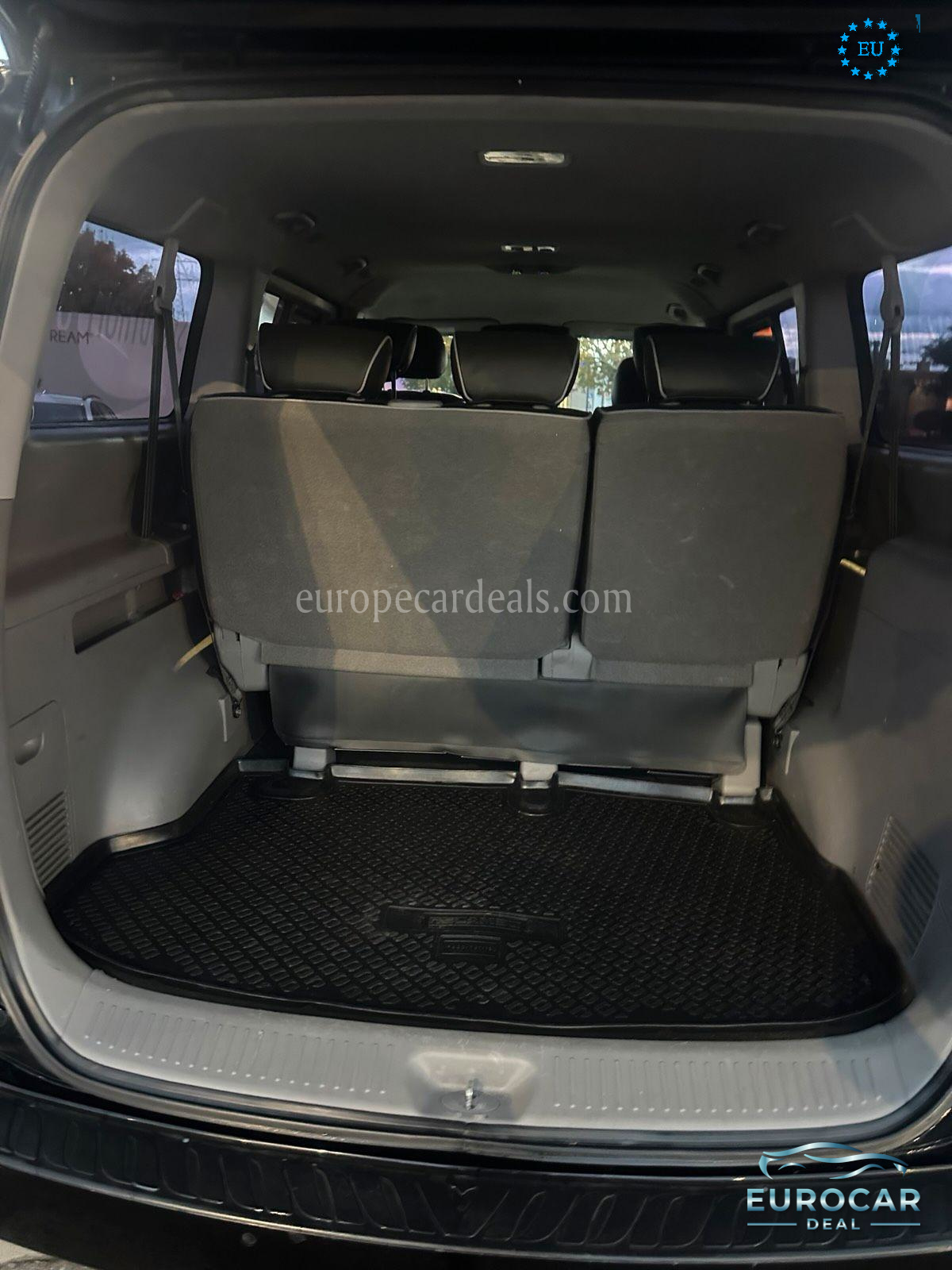 Hyundai H-1 Starex