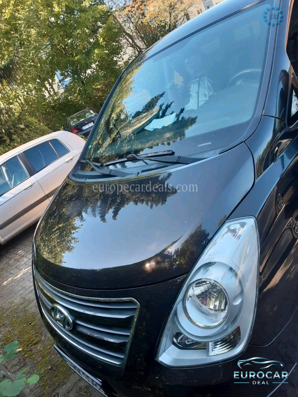 Hyundai H-1 Starex