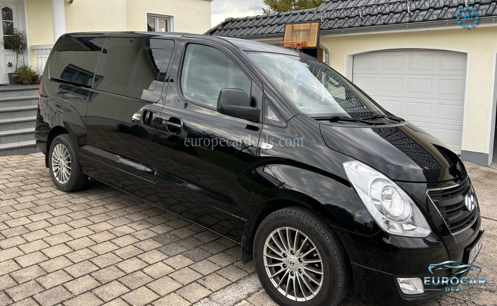 Hyundai H-1 Starex