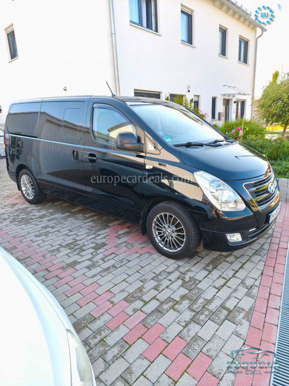 Hyundai H-1 Starex