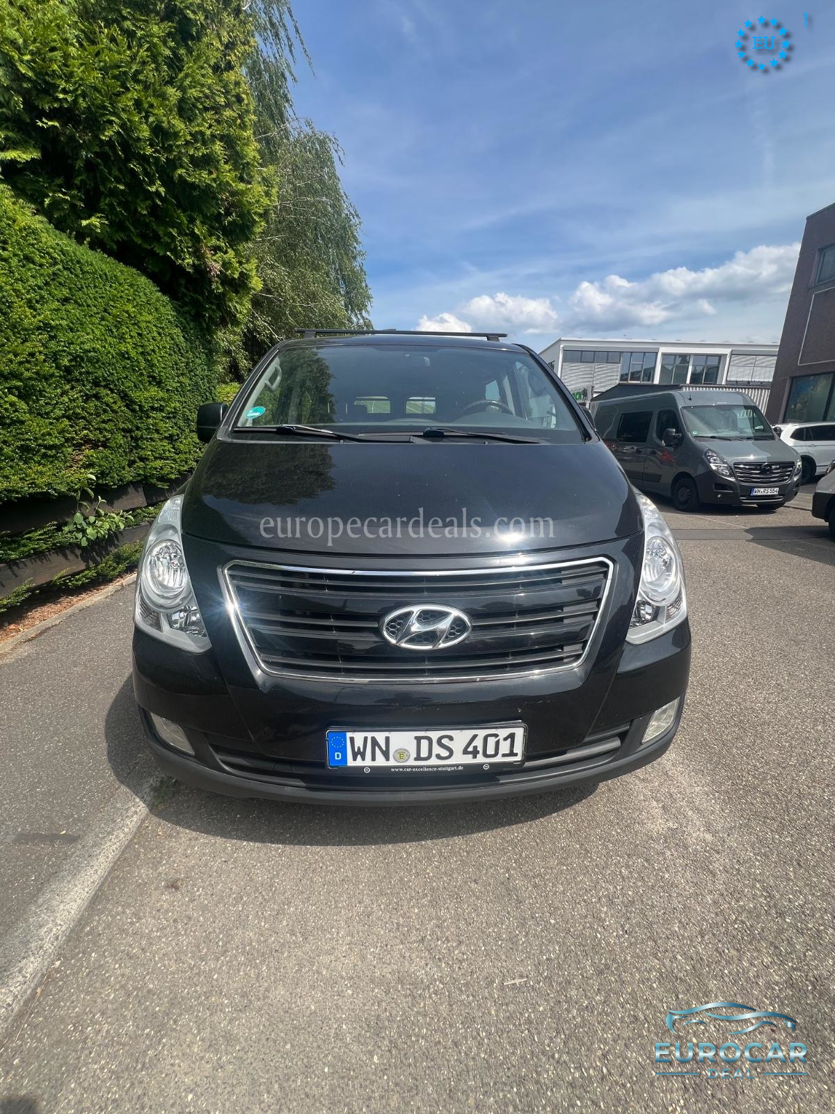 Hyundai H-1 Starex