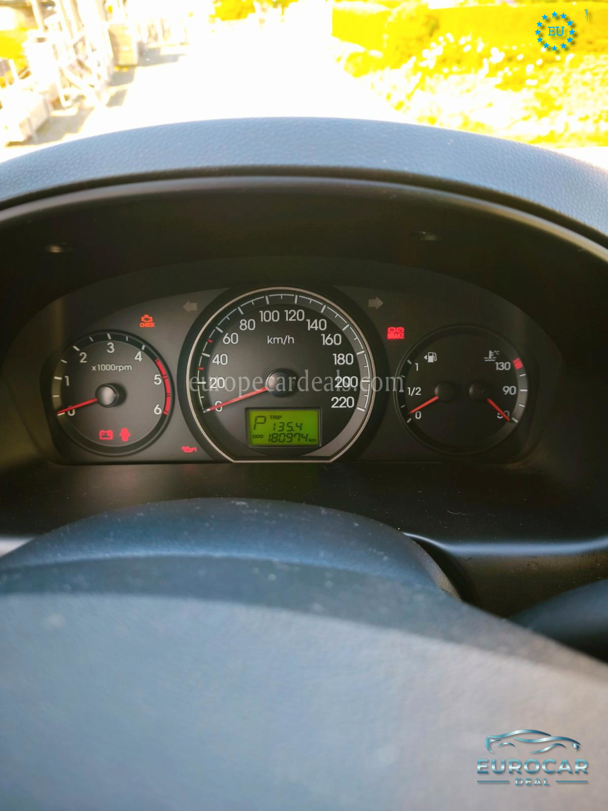 Hyundai H-1 Starex