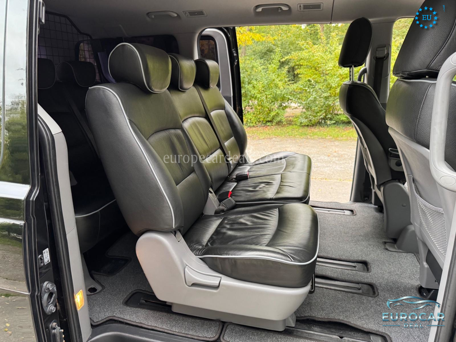 Hyundai H-1 Starex