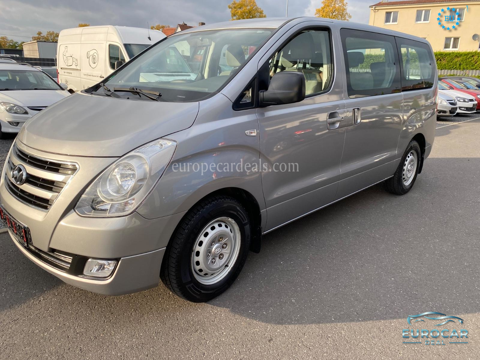 Hyundai H-1 Starex