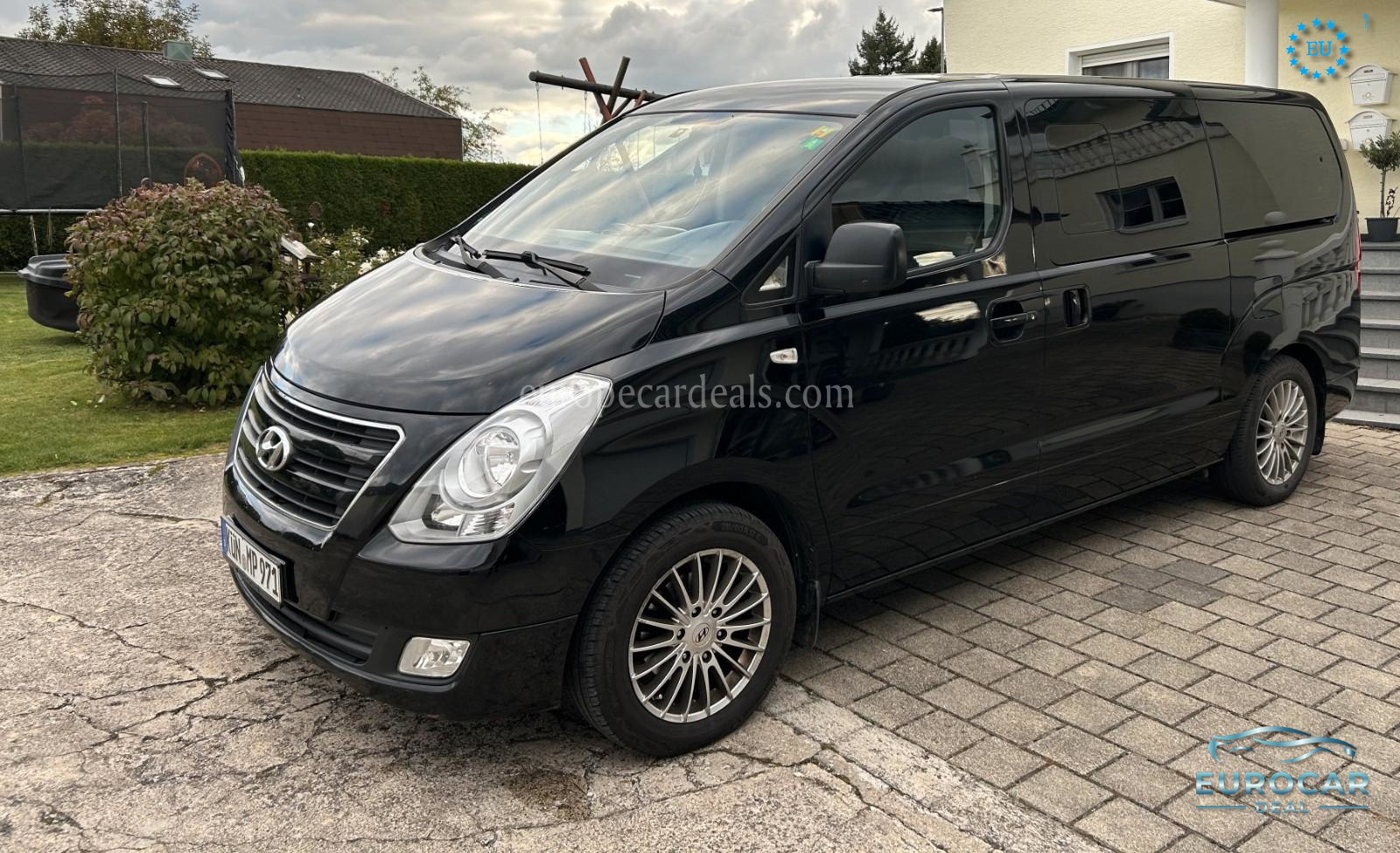 Hyundai H-1 Starex