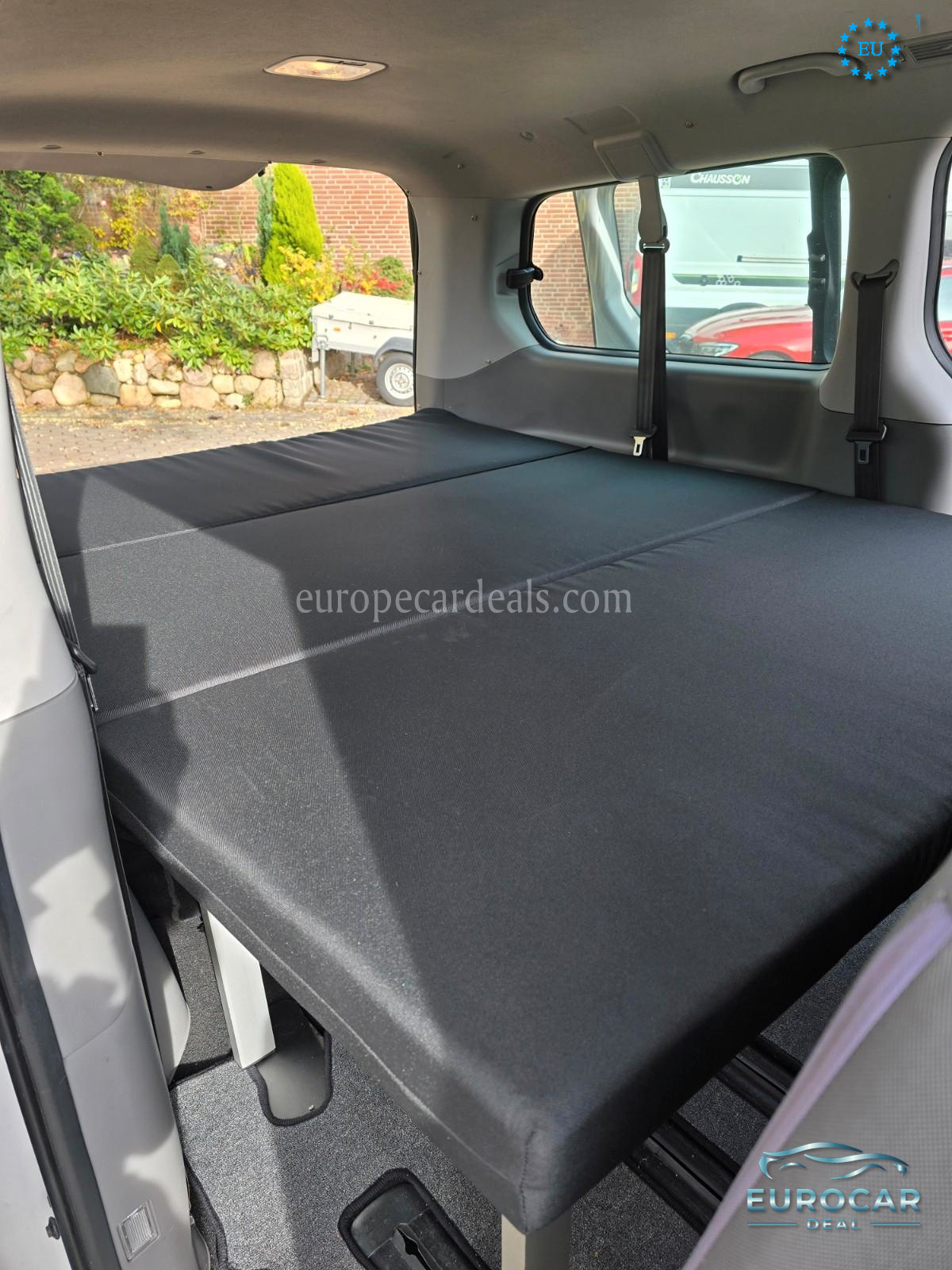 Hyundai H-1 Starex