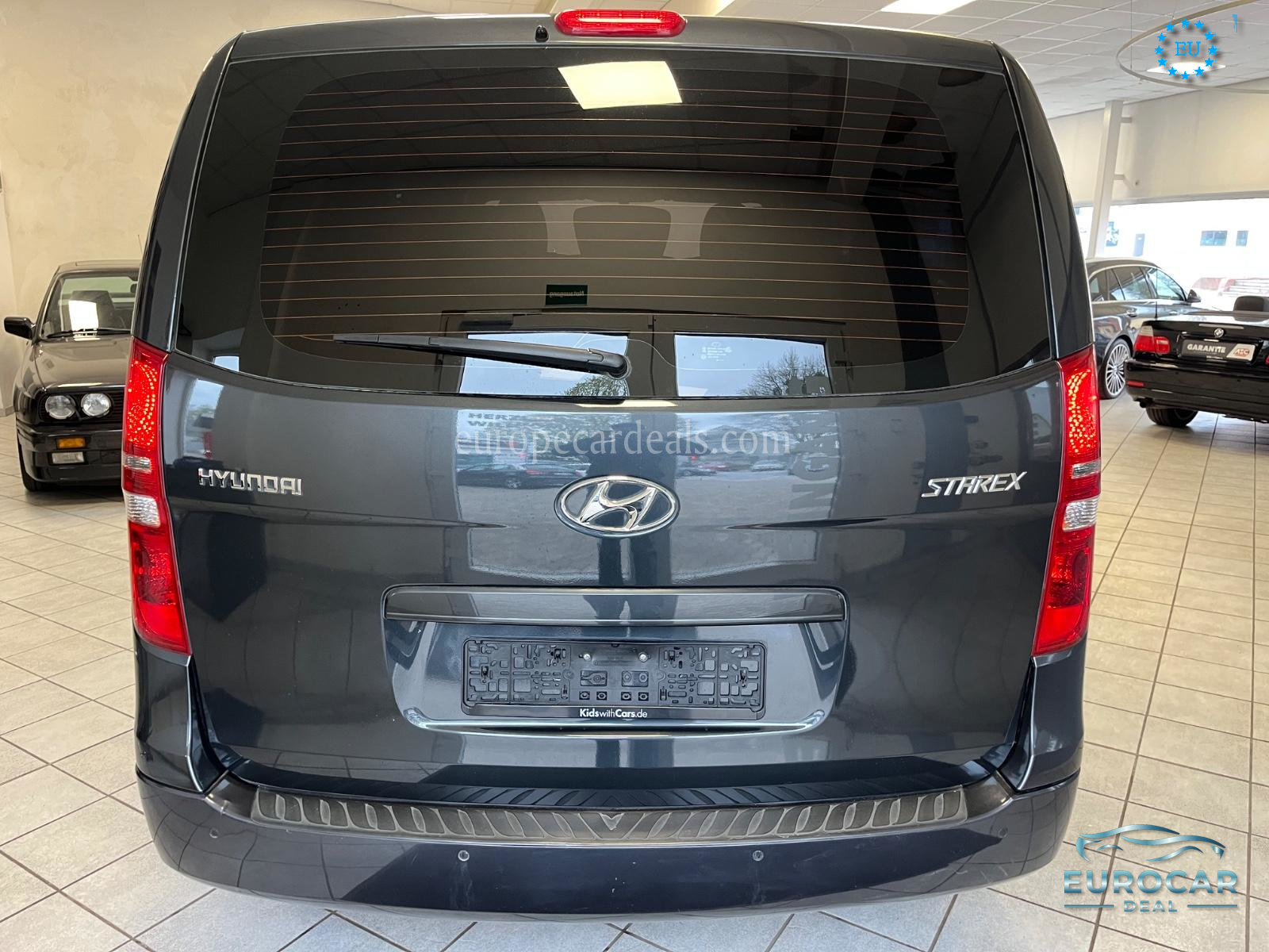 Hyundai H-1 Starex
