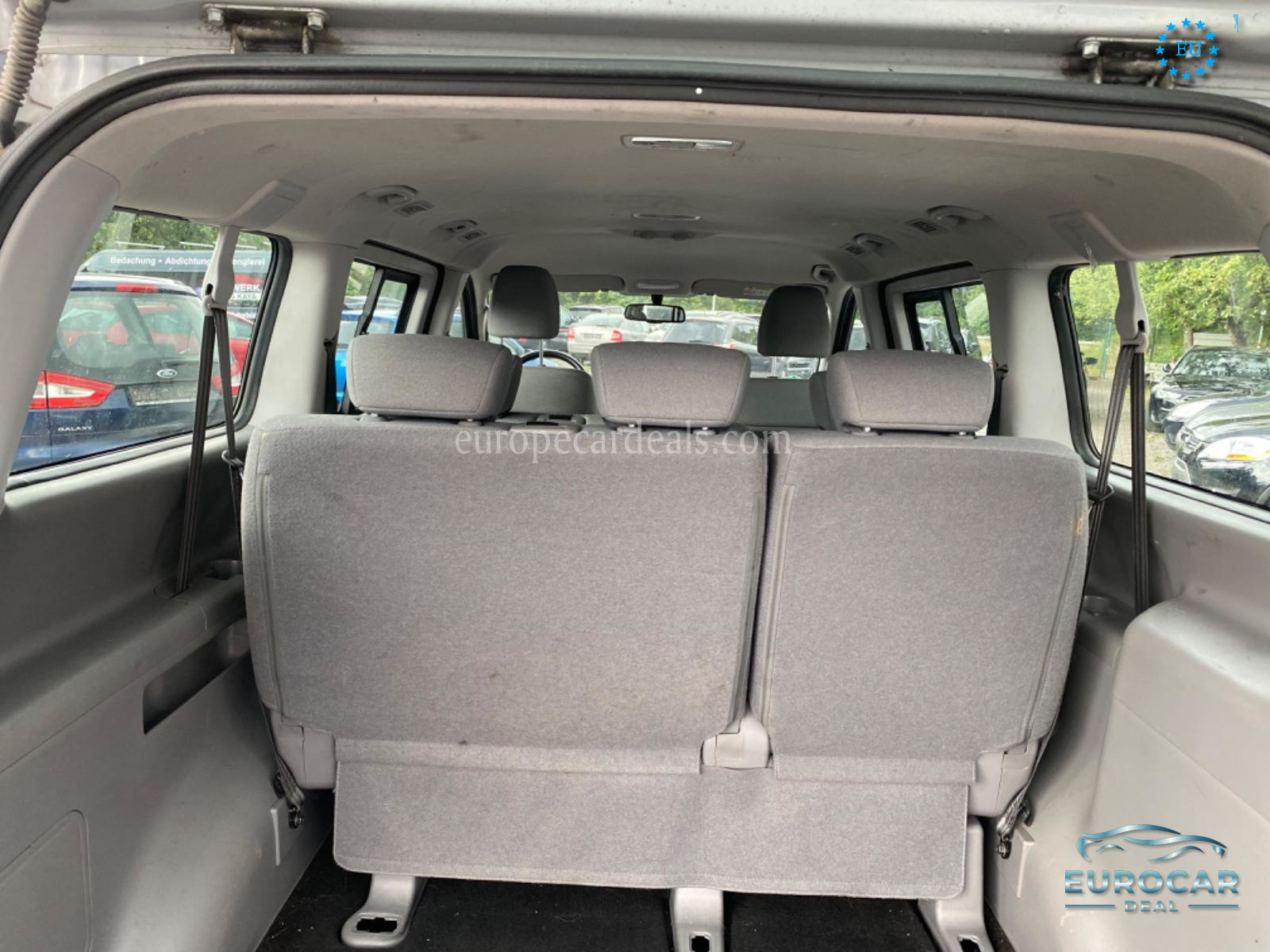 Hyundai H-1 Starex