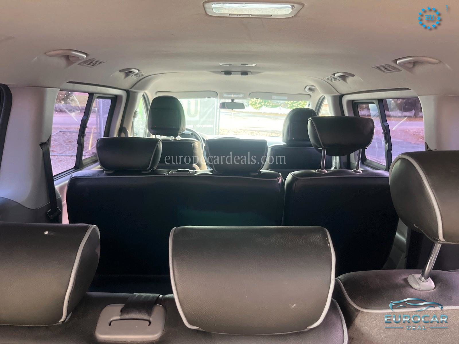 Hyundai H-1 Starex