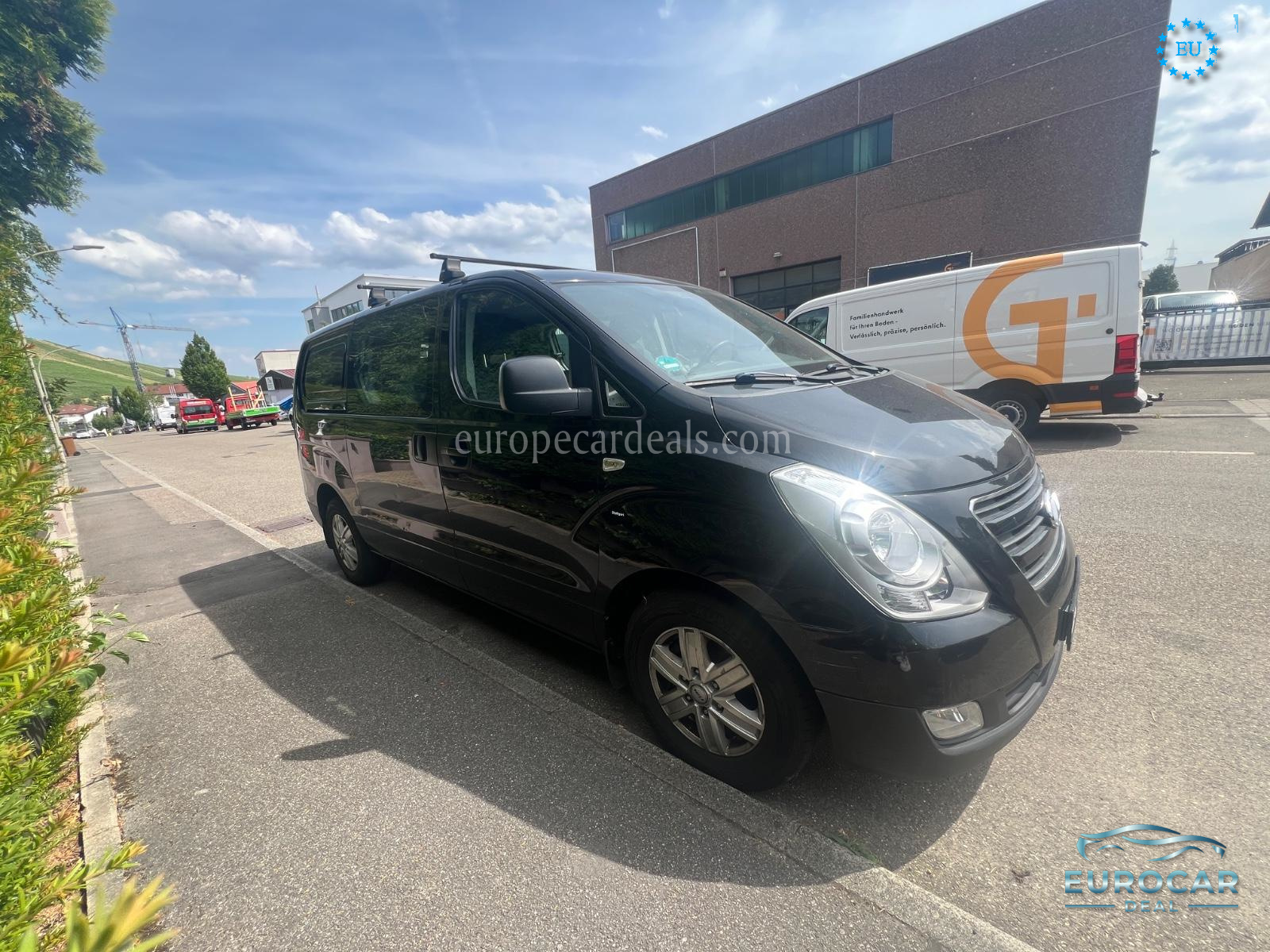 Hyundai H-1 Starex