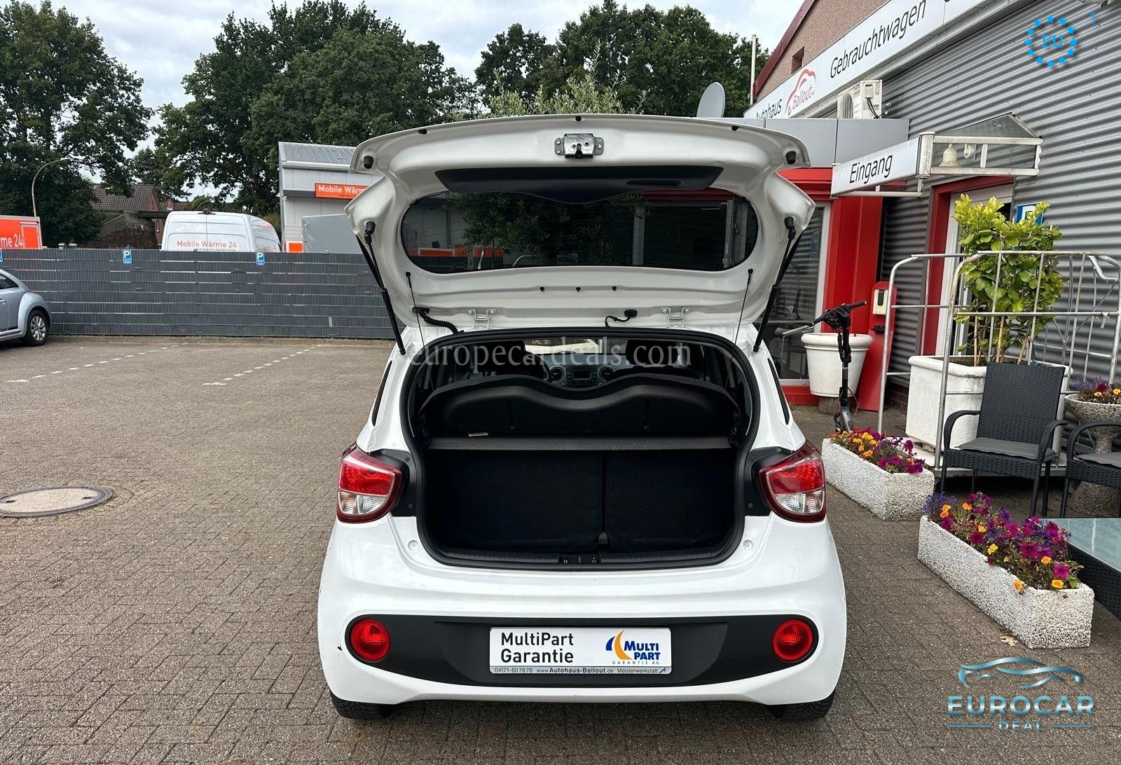 Hyundai i10