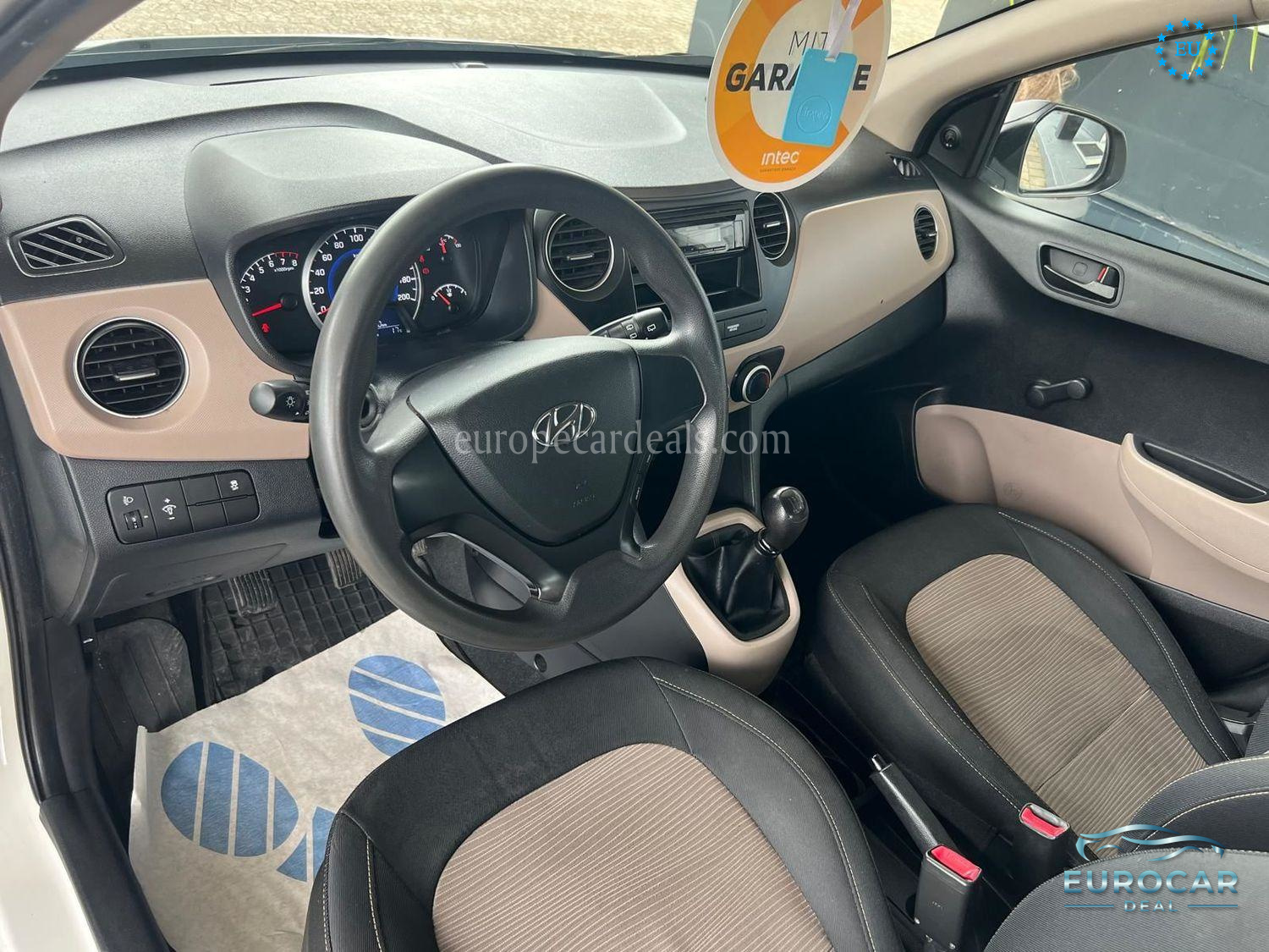 Hyundai i10