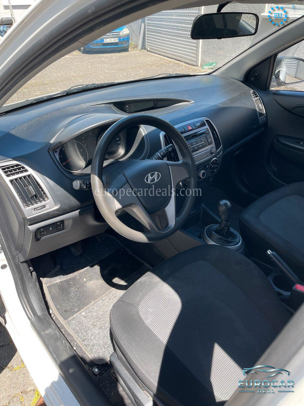 Hyundai i20