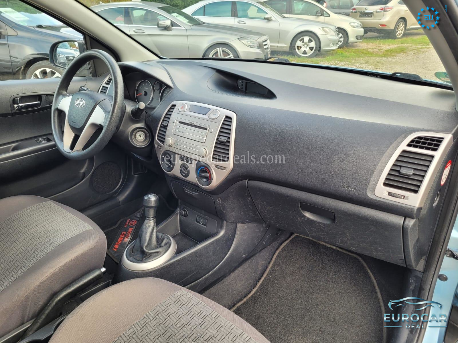 Hyundai i20
