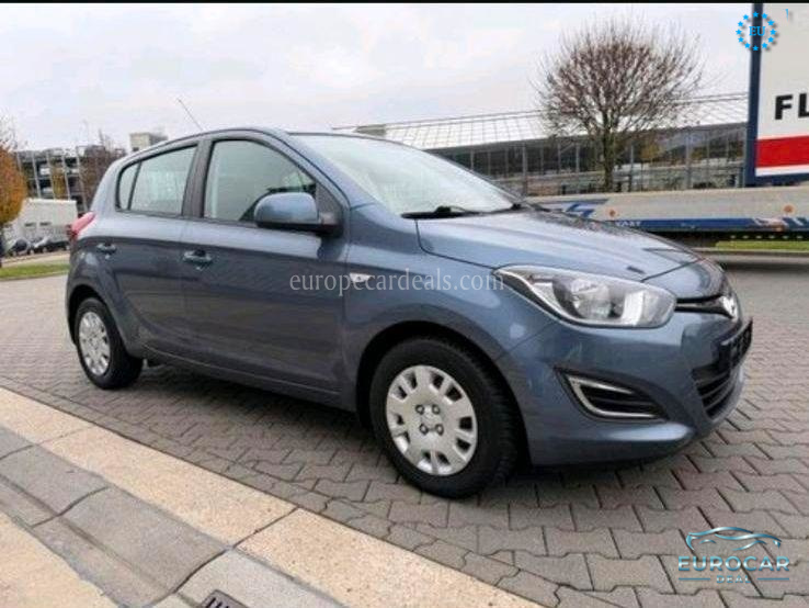 Hyundai i20