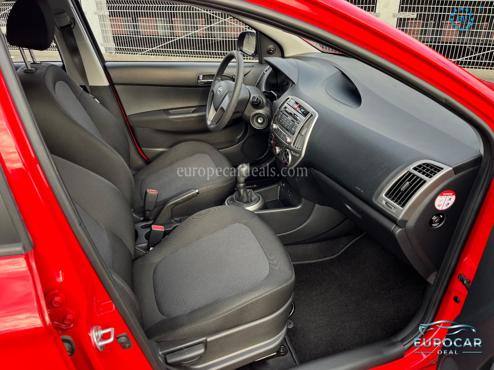 Hyundai i20
