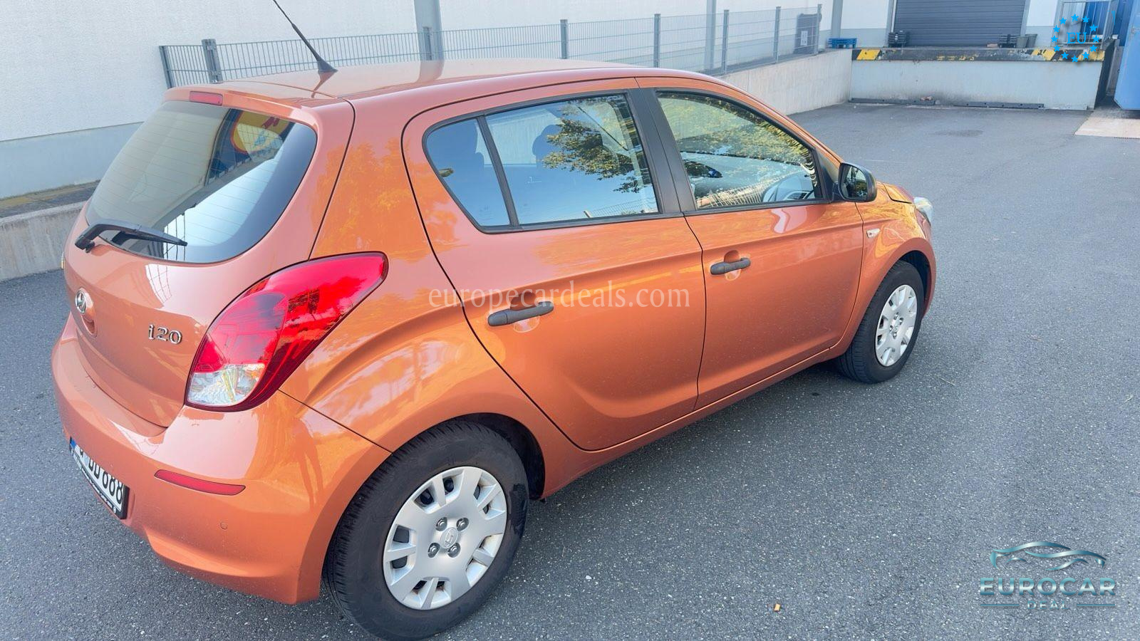 Hyundai i20