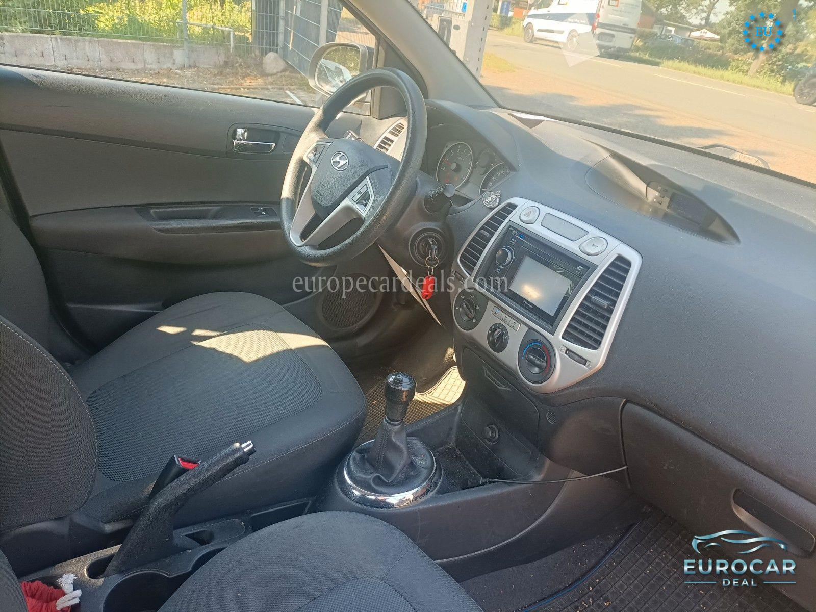 Hyundai i20