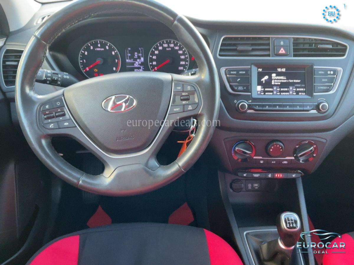 Hyundai i20