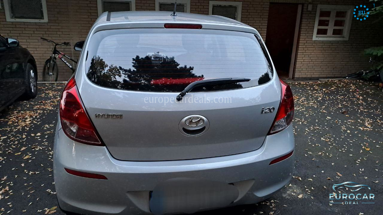 Hyundai i20