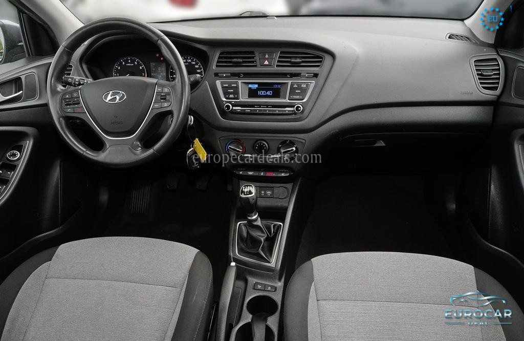 Hyundai i20