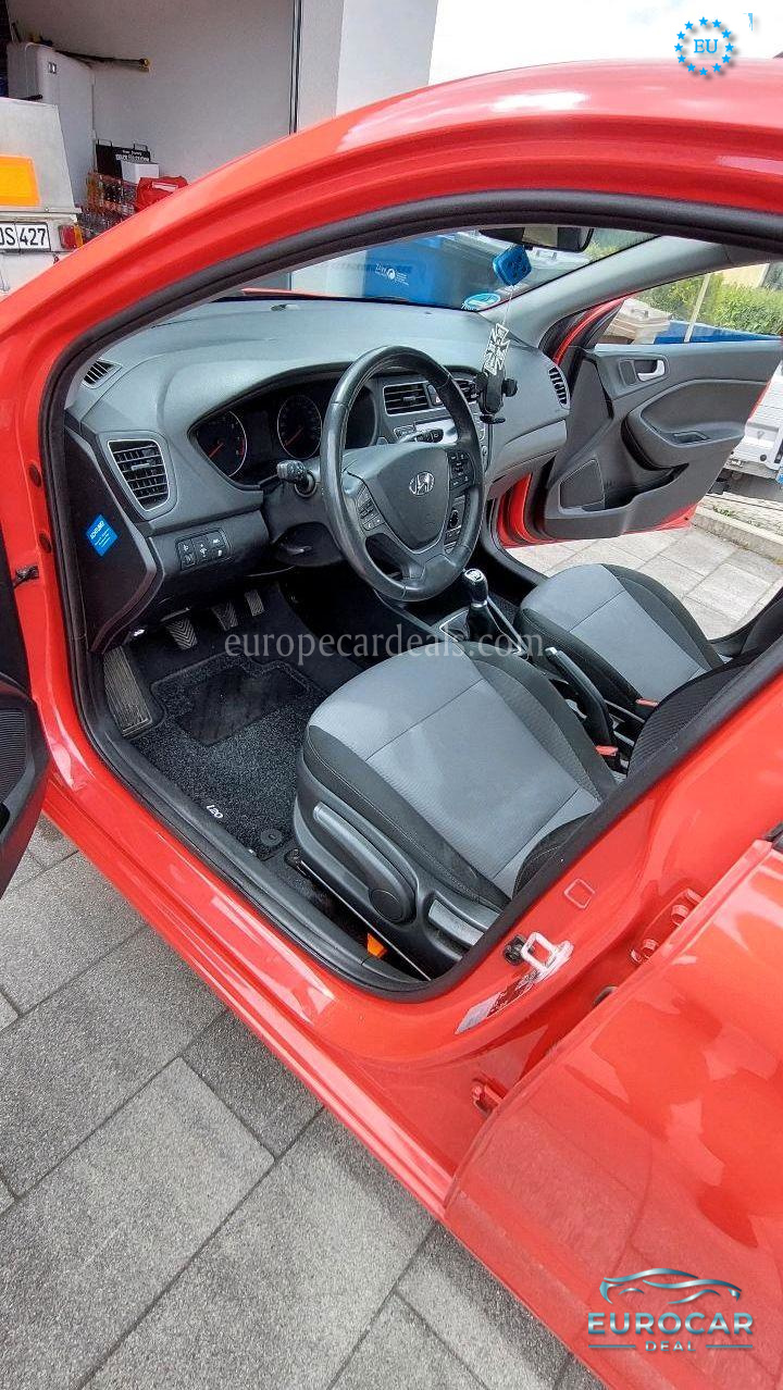 Hyundai i20