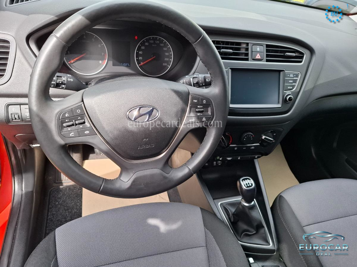 Hyundai i20