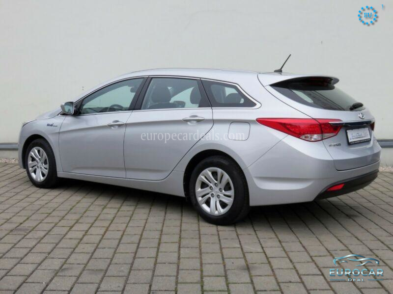 Hyundai i40